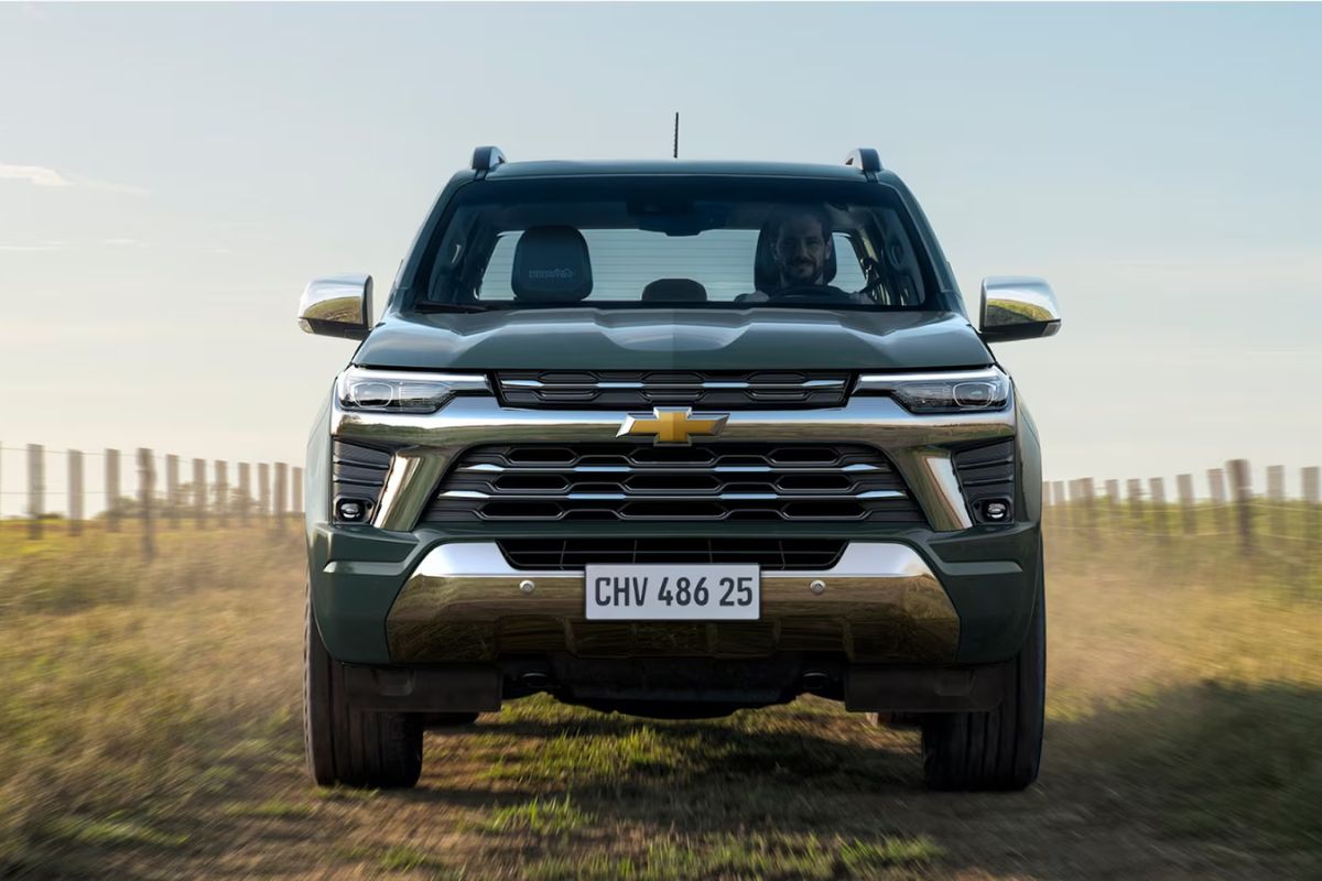 Chevrolet S10 vista de frente